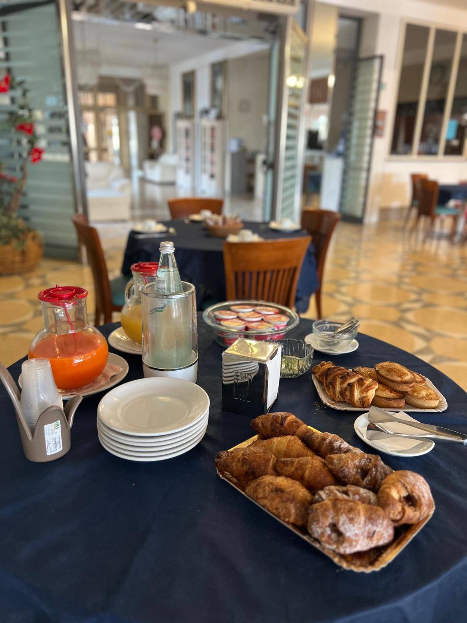 Racar Hotel Frigole Εξωτερικό φωτογραφία
