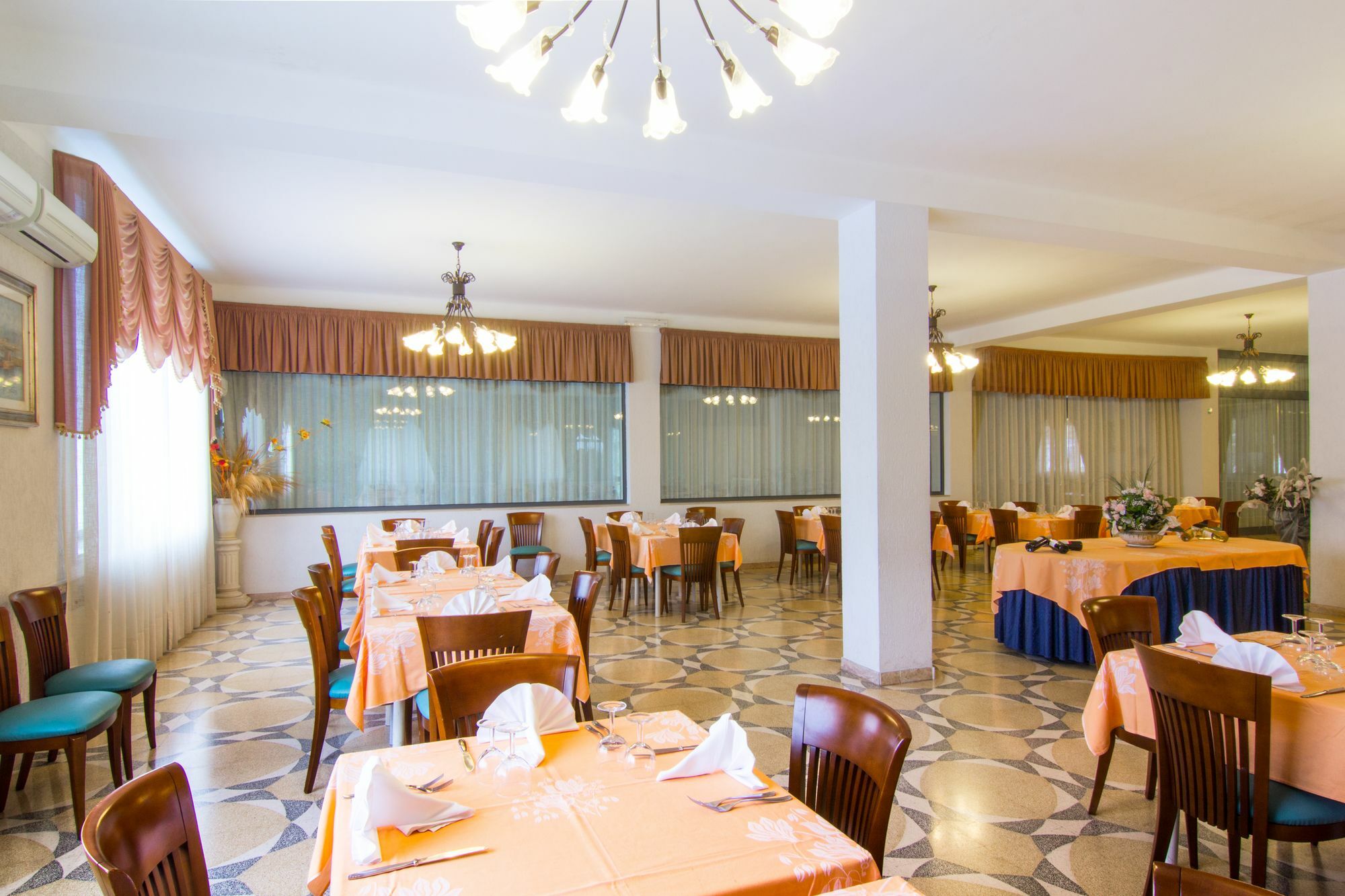 Racar Hotel Frigole Εξωτερικό φωτογραφία