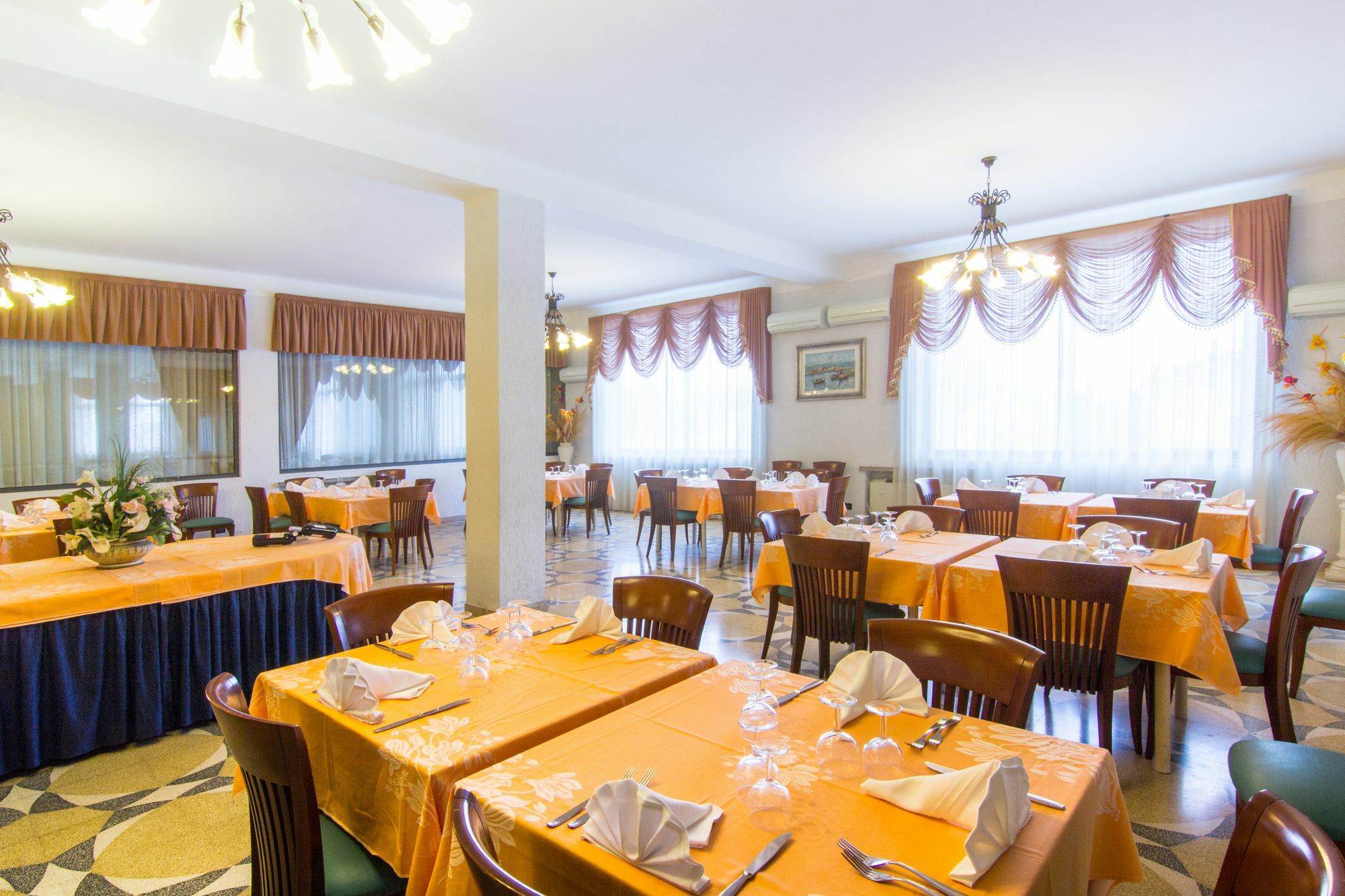 Racar Hotel Frigole Εξωτερικό φωτογραφία