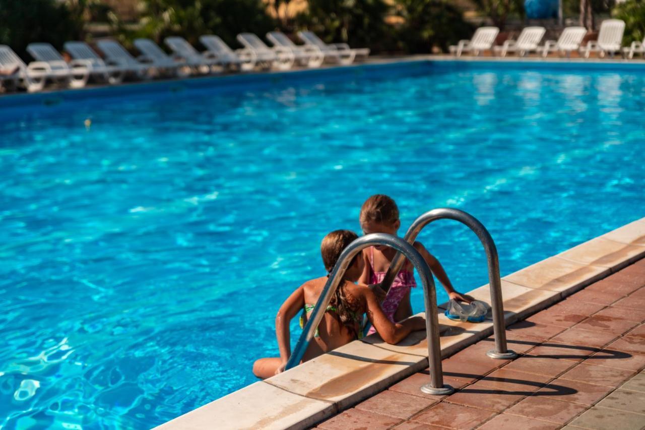 Racar Hotel Frigole Εξωτερικό φωτογραφία